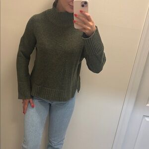 Abercrombie & Fitch Olive Knit Sweater